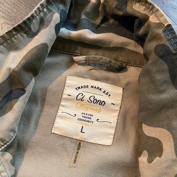 CI SONO Fabulous camo jacket! - Picture 3 of 3